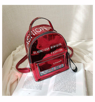 Női lakkbőr hátizsák felirattal