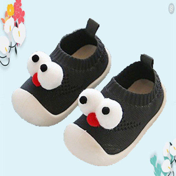 Modern babacipő 3D elemmel