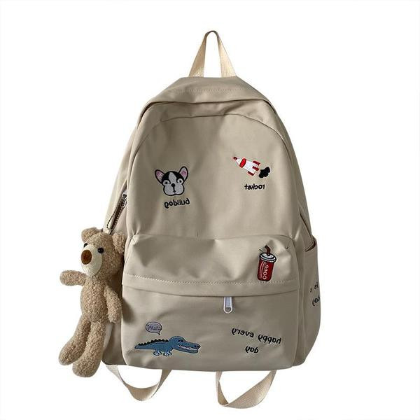 Mindennapi női hátizsák hímzéssel - diákoknak is alkalmas