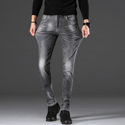 Ανδρικό τζιν  κλασικό μοντέλο με τσέπες