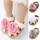 ÚJ babacipő modell matricával és 3D elemmel