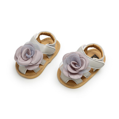 ÚJ babacipő modell matricával és 3D elemmel