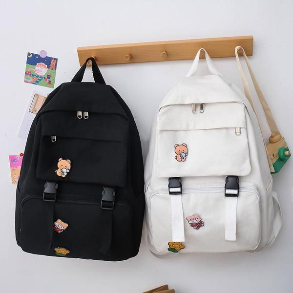 Modern női hátizsák elülső zsebekkel - diákok számára alkalmas