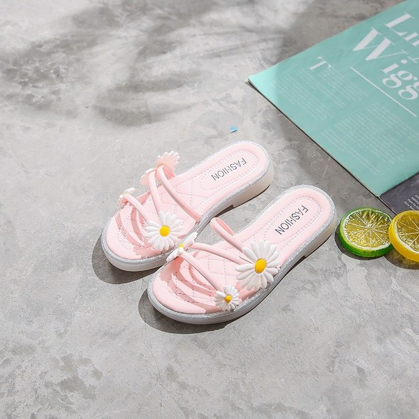 Alkalmi gyerekpapucs lapos talppal, 3D elemmel több színben