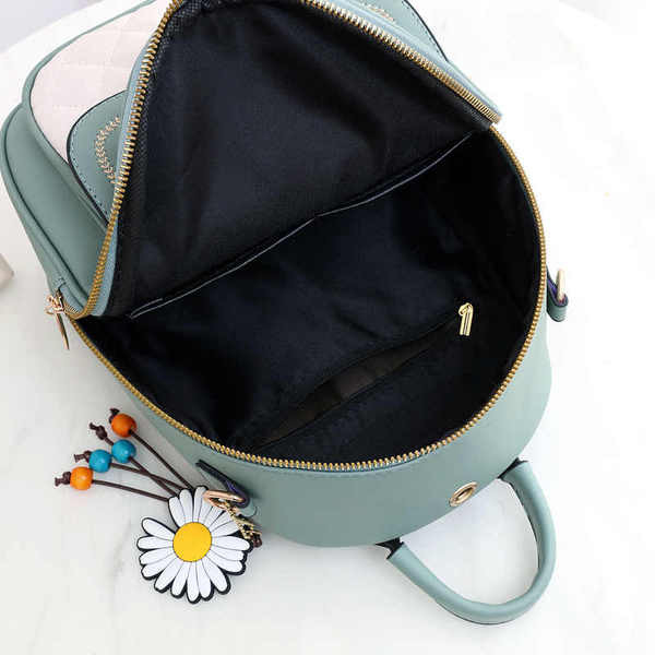 Νέο γυναικείο σακίδιο πλάτης με μεταλλική στερέωση και φερμουάρ