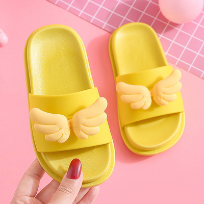 Meitenēm piemērotas bērnu čības vairākās krāsās