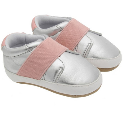 Modern babacipő rugalmas és puha béléssel