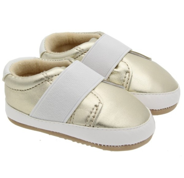 Modern babacipő rugalmas és puha béléssel