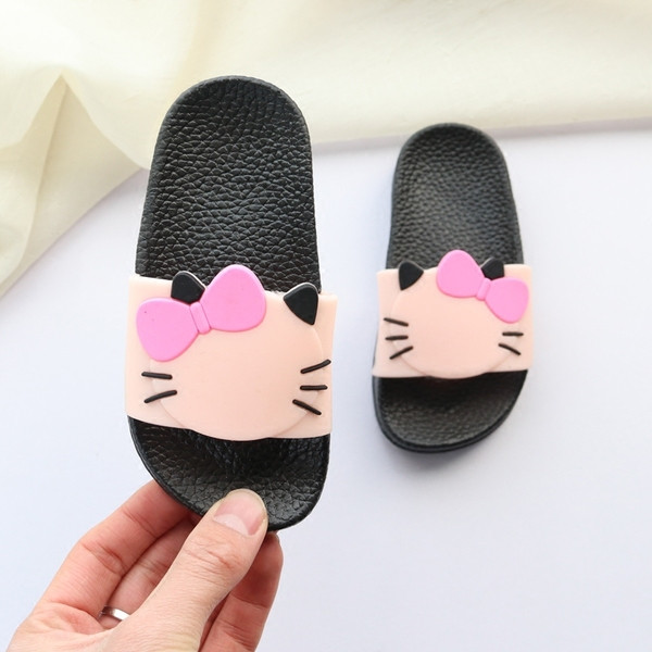 Alkalmi gyerekpapucs lapos talppal és színes rátéttel