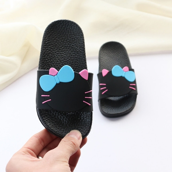 Alkalmi gyerekpapucs lapos talppal és színes rátéttel