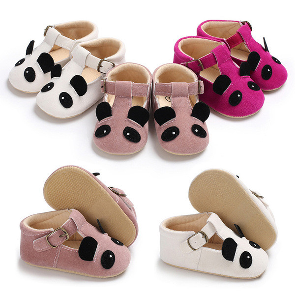 Babacipő 3D elemmel és csattal