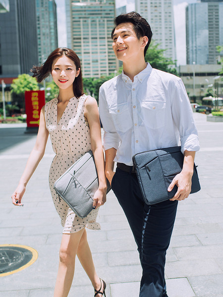 Αδιάβροχη φορητή τσάντα φορητού υπολογιστή με φερμουάρ