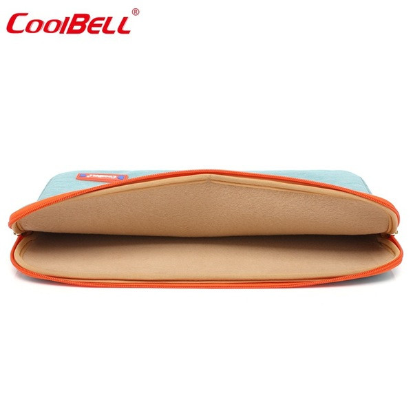 Калъф за лаптоп с цип и отделения за принадлежности 