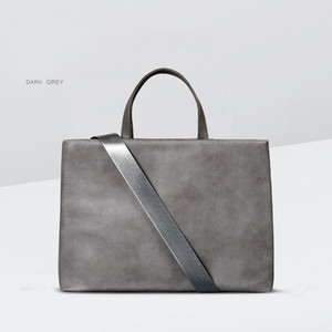 Водоустойчива чанта за 15.6 инчов лаптоп с къса и дълга дръжка