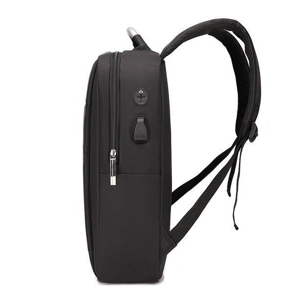 Laptop hátizsák USB porttal és zsebekkel