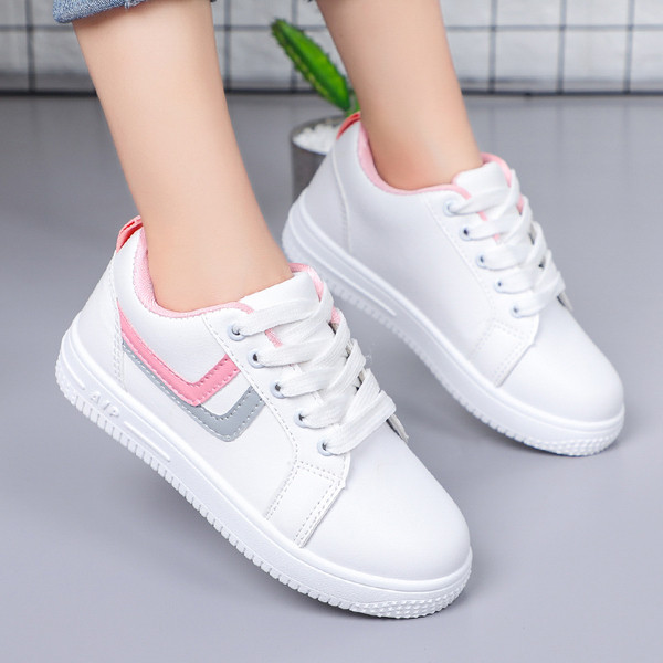 Alkalmi gyerek tornacipő lányoknak sima modell