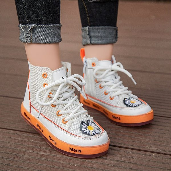 Aktualne dječje tenisice za djevojčice s vezicama