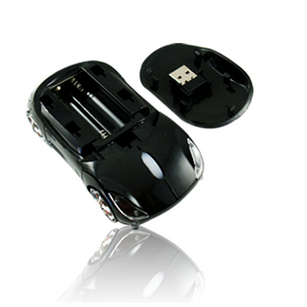 Automobilio formos belaidė pelė