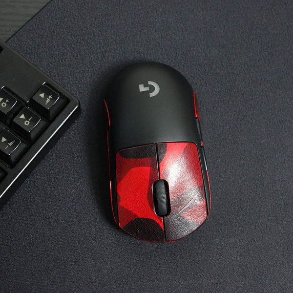 Vezeték nélküli egér csúszásgátló matricával