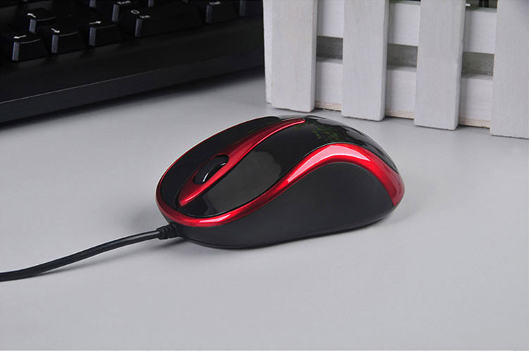 Valgustatud kaabelhiir 3 klahviga