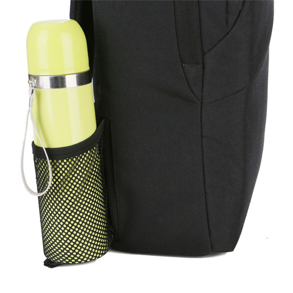 Kahe sahtliga tekstiilist seljakott sülearvutile