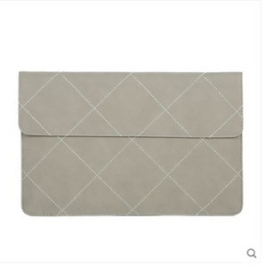 Praktiline kaitseümbris 15-tollisele sülearvutile või tahvelarvutile