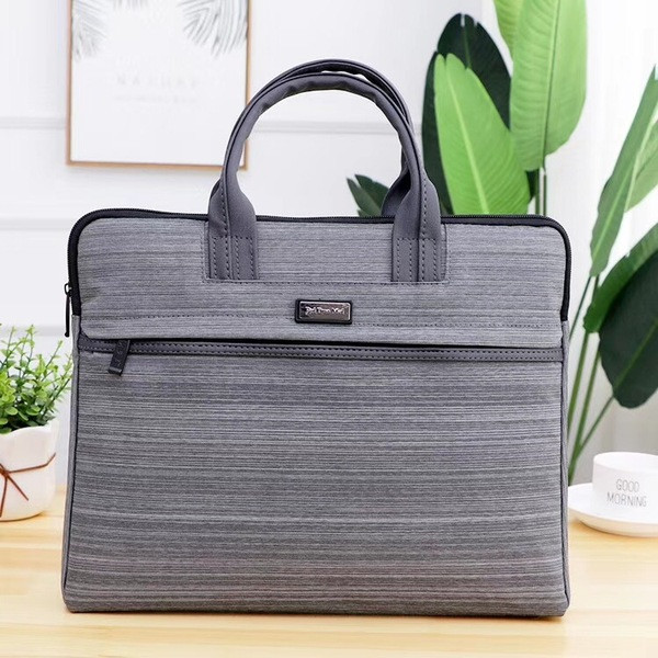 Чанта за лаптоп с къси дръжки и емблема