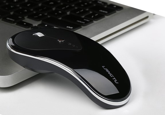 Négygombos vezeték nélküli egér