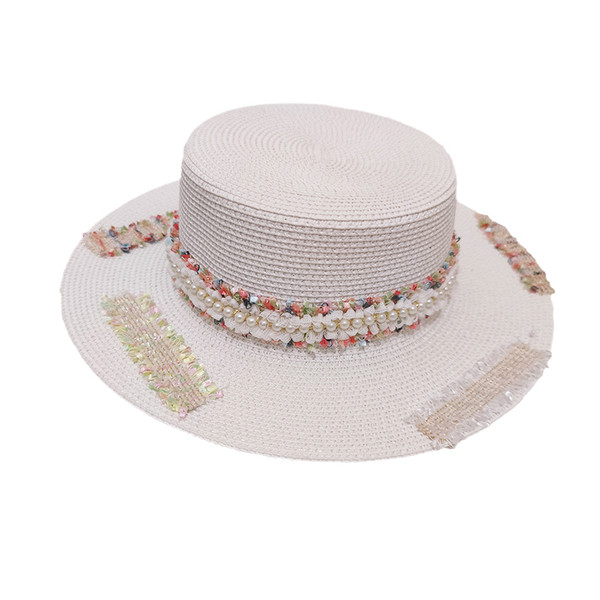 Pärlite ja tikanditega suvemüts