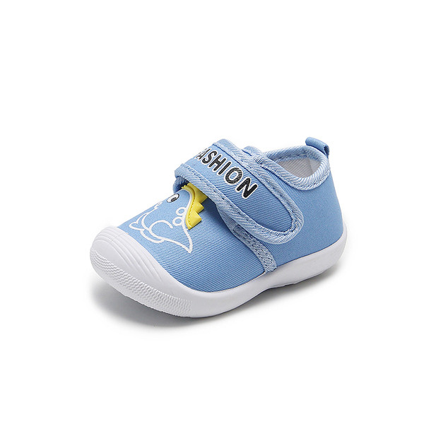 Dječje cipele s naljepnicom i aplikacijom za djevojčice i dječake