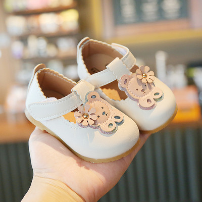 Moodsad beebijalatsid tüdrukutele