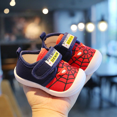 Ежедневни бебешки обувки с лепенка