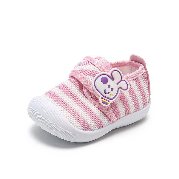 Légáteresztő babacipő matricával lányoknak és fiúknak