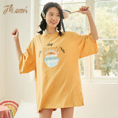 Lai lühikeste varrukate ja trükiga naiste öösärk