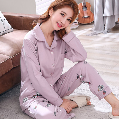 Női pizsama két részből, többféle alkalmazással