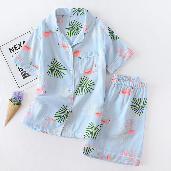 Ženska pidžama s kratkim rukavima i džepom