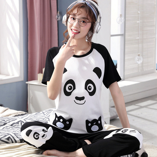 Lühikeste varrukatega ja aplikatsiooniga naiste pidžaamad – mitmes mudelis