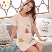 Rövid nyári hálóing színes mintával