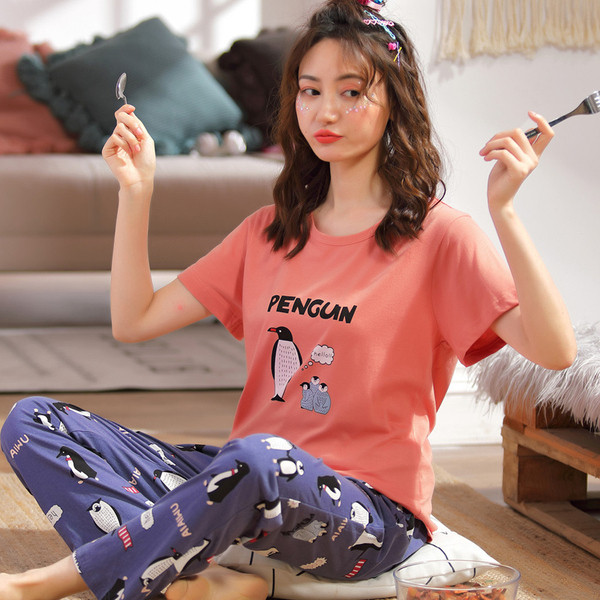 Női tavaszi-őszi pizsama rátéttel