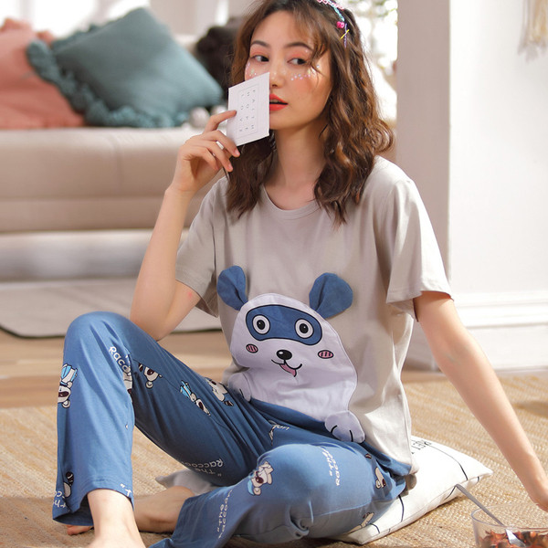 Női tavaszi-őszi pizsama rátéttel