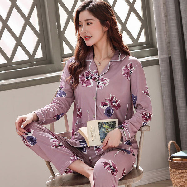 Lilletrükiga kevad-sügis naiste pidžaamad