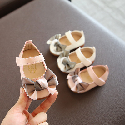 Модерни бебешки обувки с панделка за момичета
