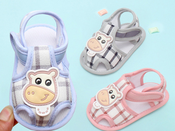 Babasandál puha talppal és folttal