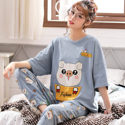 Naiste kaasaegsed pidžaamad värvirakendusega - mitu mudelit