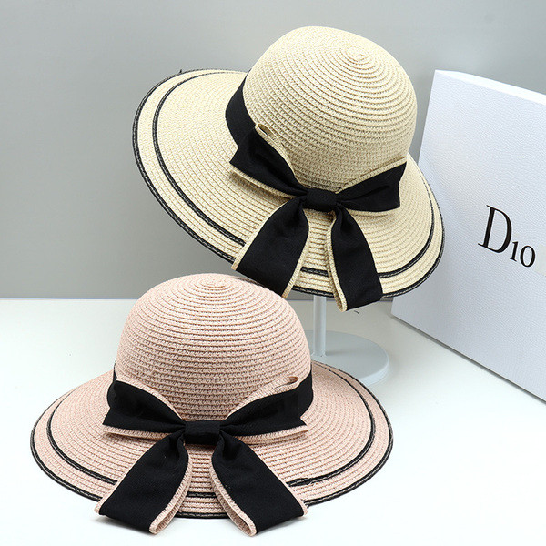 Stiilne naiste suvemüts paelaga