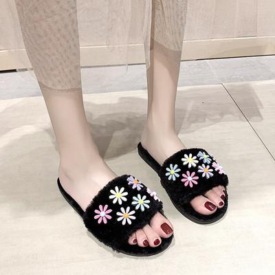 Plüss női papucs 3D virágokkal