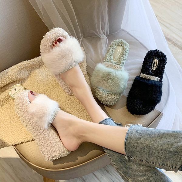 Ženske papuče s platformom i nadole