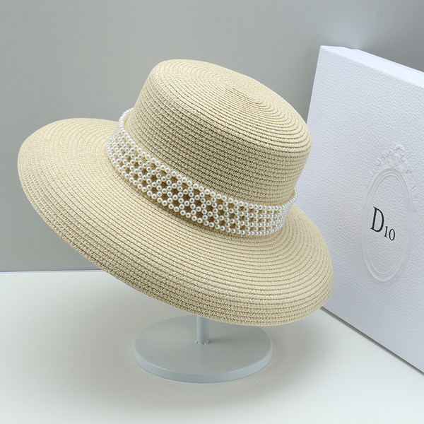 Stílusos női sapka gyöngy elemekkel