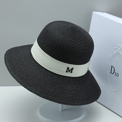 Modern női sapka, amely alkalmas a strandra