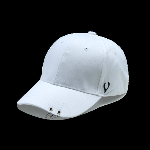 Alkalmi női sapka napellenzővel és fém elemmel